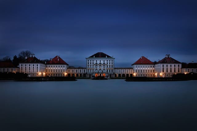 Premiere für Becken: 34 Neubauwohnungen in Nymphenburg bis 2018