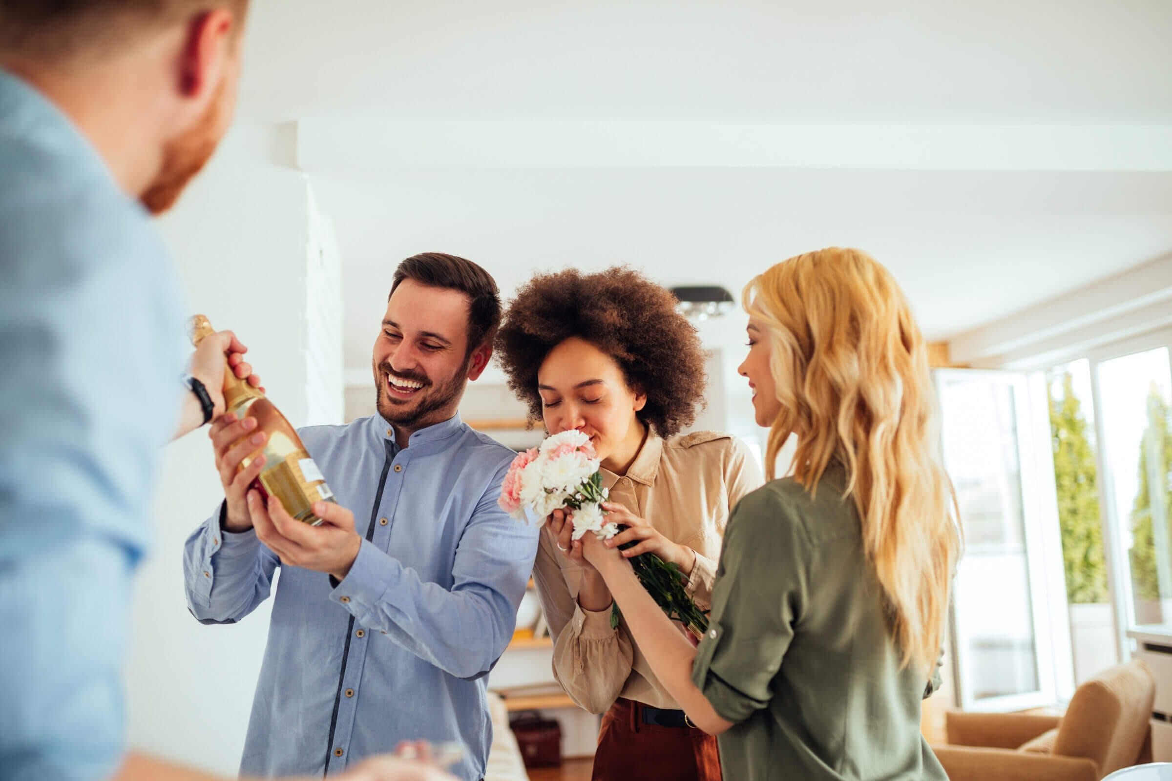 Tipps für die perfekte Einweihungsparty – So feierst du dein neues Zuhause